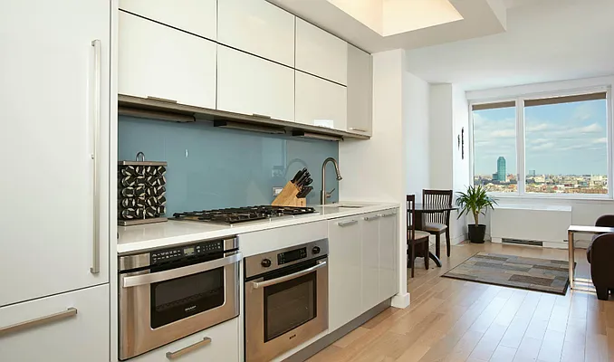 Rented by Compass | media 15