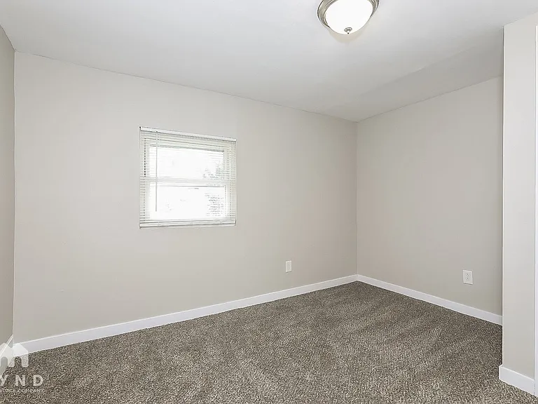 1276 Wager St — Photo 12
