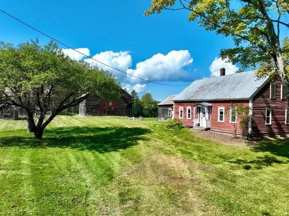 330 Turkey Hill Road, Corinth, VT 05039