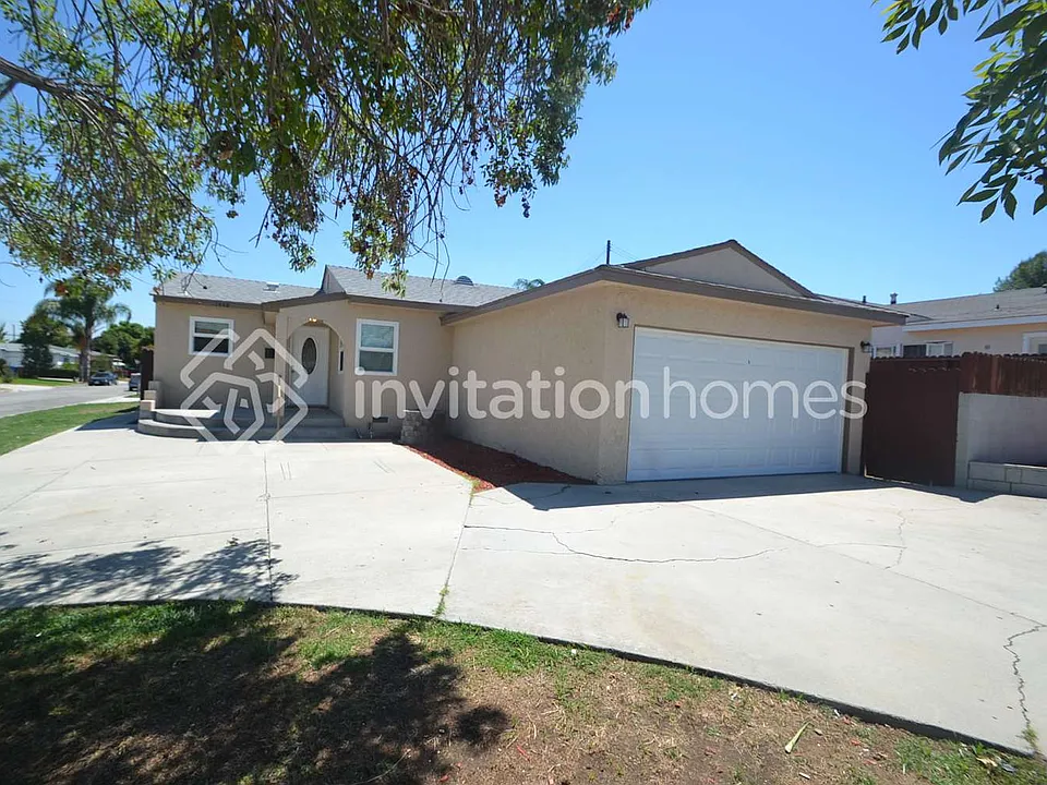 1448 Barford Ave