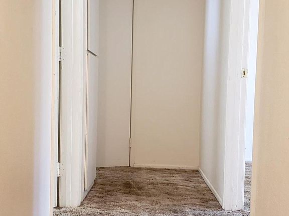 5th image of 14299 La Paz Dr APT 20