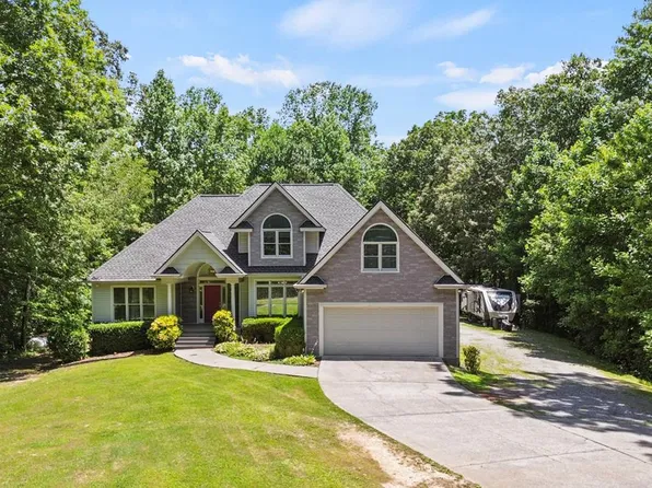 758 Timber Ridge Ln, Ellijay, GA 30540