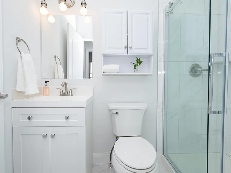 144 Bergen Ave #3D — Photo 17