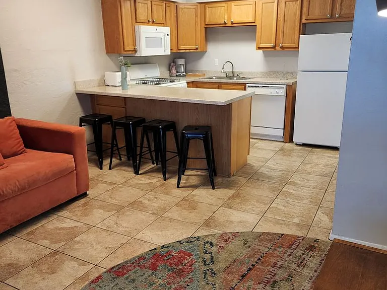 Scottsdale 5th Ave. Apartments — Photo 73