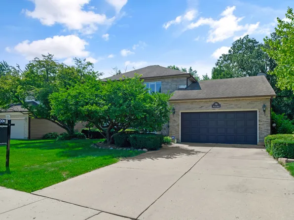 116 Wilcox Dr, Bartlett, IL 60103