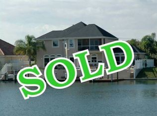 317 Porpoise Dr, Aransas Pass, TX 78336