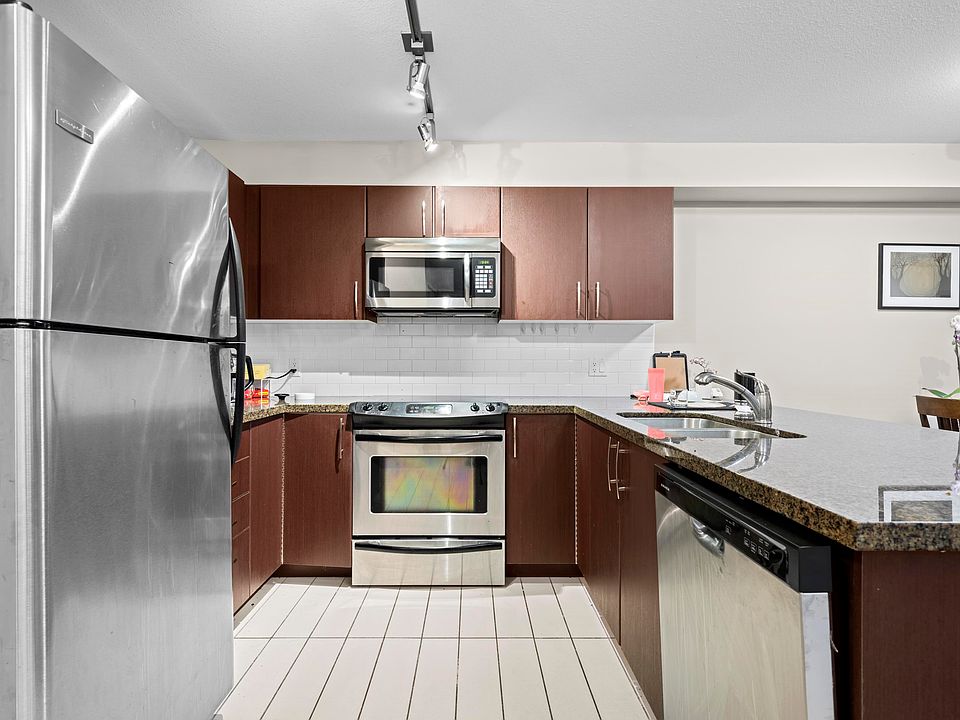 1st image of 7337 Macpherson Ave #209