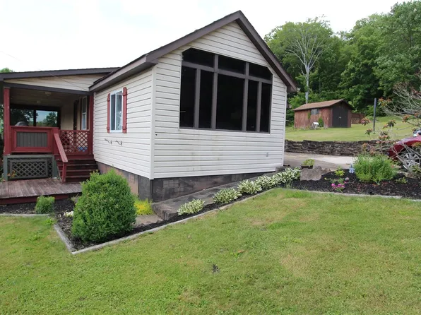 5819 State Highway 711, New Florence, PA 15944