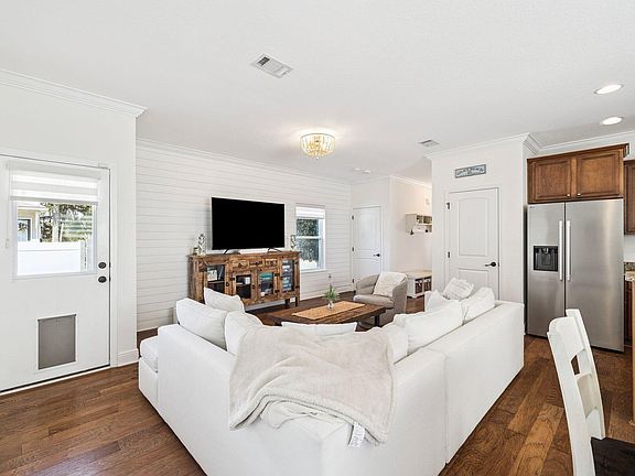 5th image of 143 Grayling Way