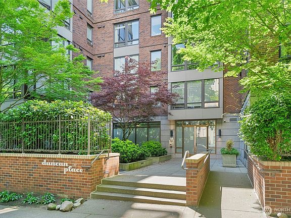 2nd image of 4547 8th Avenue NE