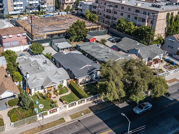 5th image of 526 N Wilton Pl