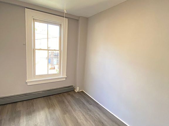 4th image of 1 Catherine St Floor 3