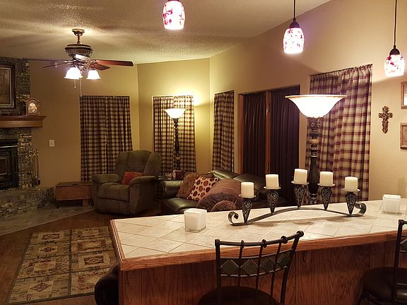 Den/Family Room