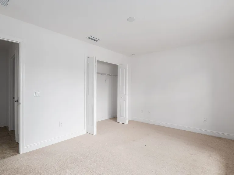 10397 Silver Maple Ave — Photo 38
