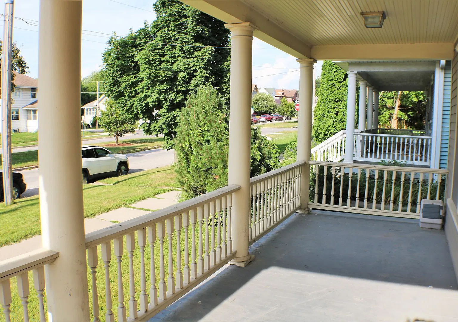 $3,650 | 5 Bedroom, 2.5 Bathroom House | No Pets | Available For August 1st, 2027 Move In! — Photo 2