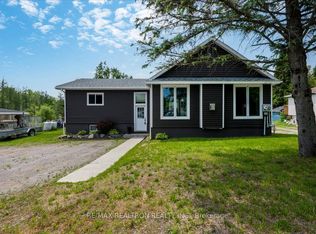 45 Joseph St, Georgian Bay, ON P0C 1H0