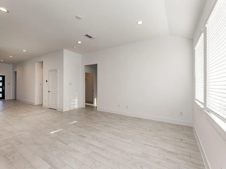 4802 Seabourne Landing Dr — Photo 8