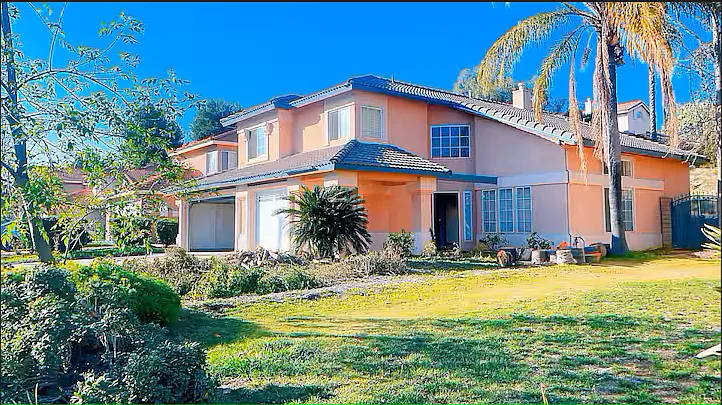 541 Bruin Dr — Photo 16