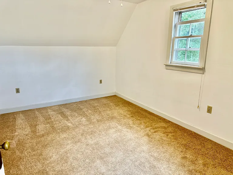 105 Carson Dr #A — Photo 16