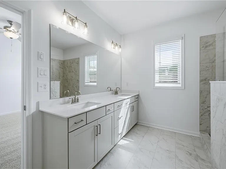 376 Sunset Hollow St — Photo 19