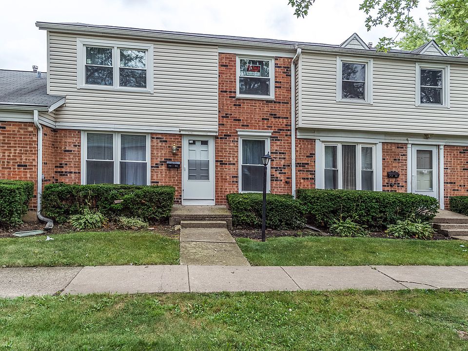 1st image of 2032 Duxbury Ct