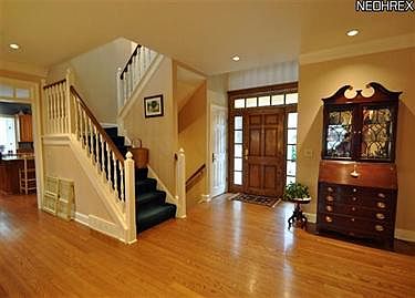 2nd image of 29240 Inverness Dr