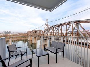700 1st Ave N, Nashville, TN 37201