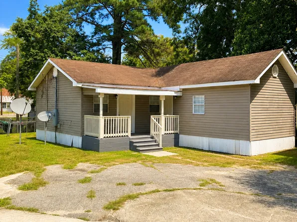 316A E Rr St, Pelham, GA 31779