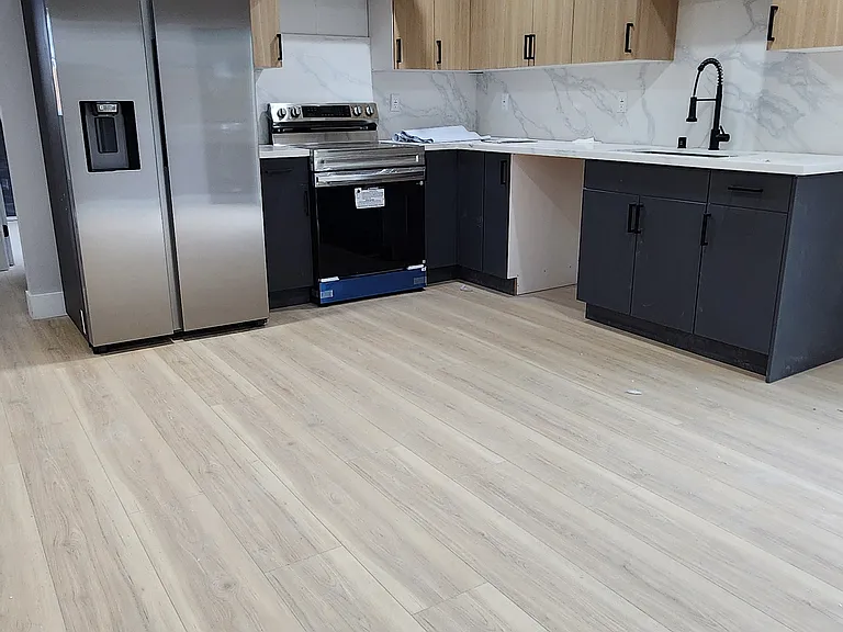 5725 Klump Ave #5725 — Photo 13