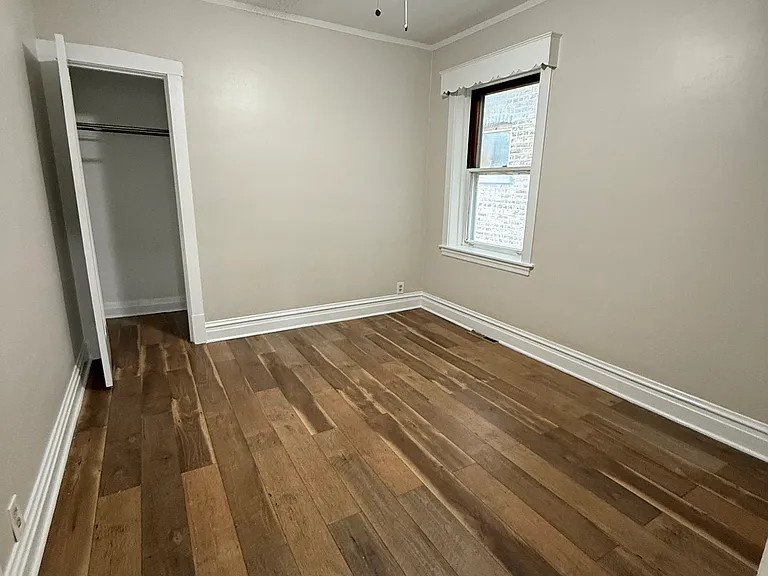 5711 N McVicker Ave #1 — Photo 4