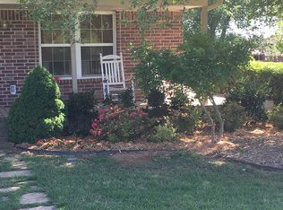 1940 W 82nd St, Tulsa, OK 74132