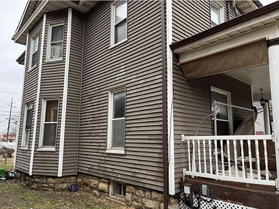 3rd image of 2167 Cleveland Blvd