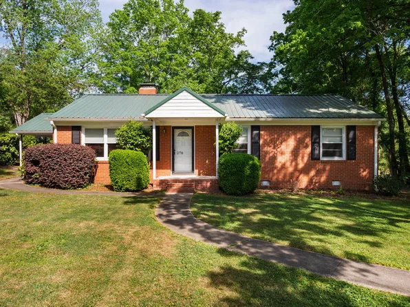 278 Hillsboro St, Pittsboro, NC 27312