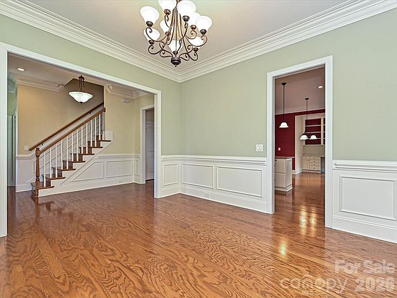 3rd image of 21816 Chapel Way
