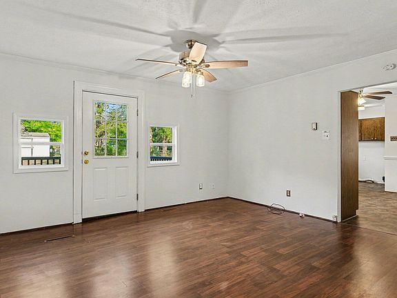 5th image of 1007 S Andrews Ave