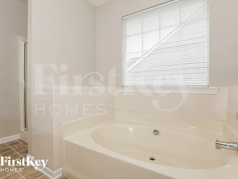 650 Durham Ridge Dr — Photo 12