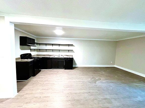 2nd image of 4818 Morton Dr