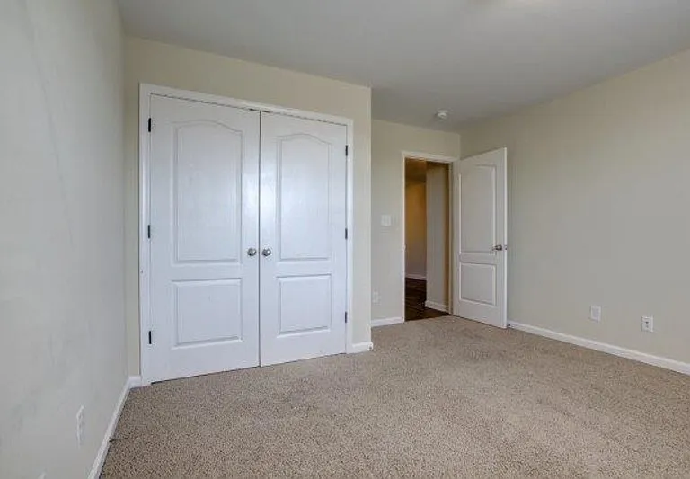 1720A Thistlewood Dr — Photo 8