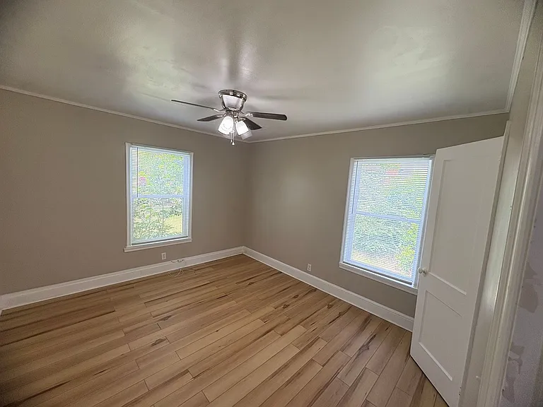 59 E Parsonage St — Photo 23