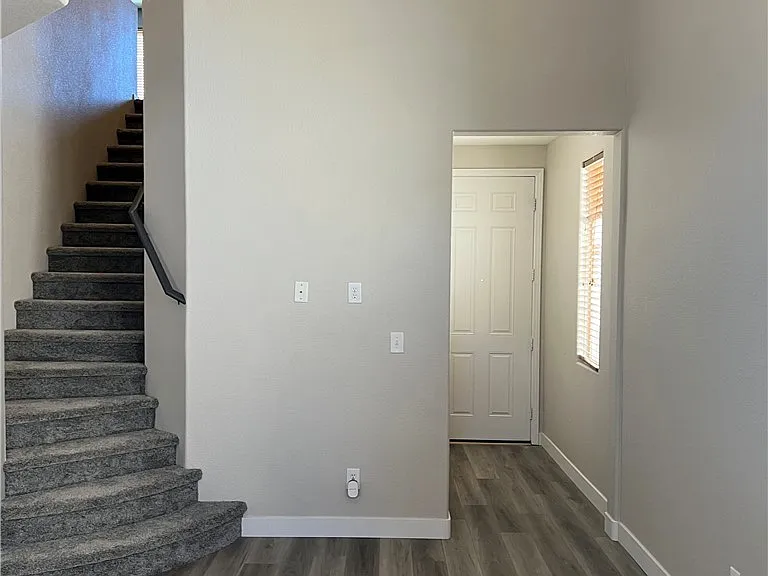 9346 Night Mesa St — Photo 3