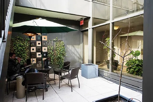 Rented by Renetta Real Estate | media 26