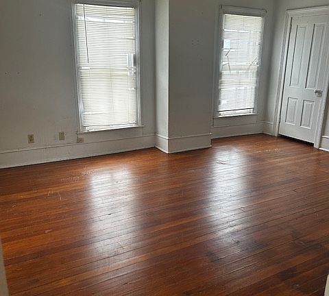 3rd image of 403 E 11th Ave APT 3