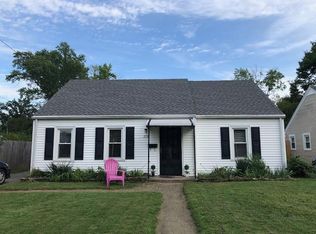 2726 Alanmede Rd, Louisville, KY 40205