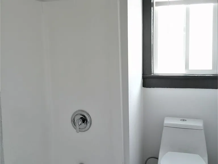 The Leo Lofts — Photo 15