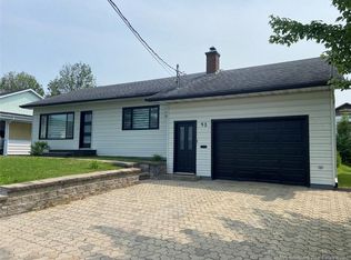 43 47th Ave, Edmundston, NB E3V3C1