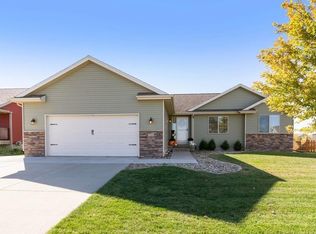 915 NW 39th St, Ankeny, IA 50023