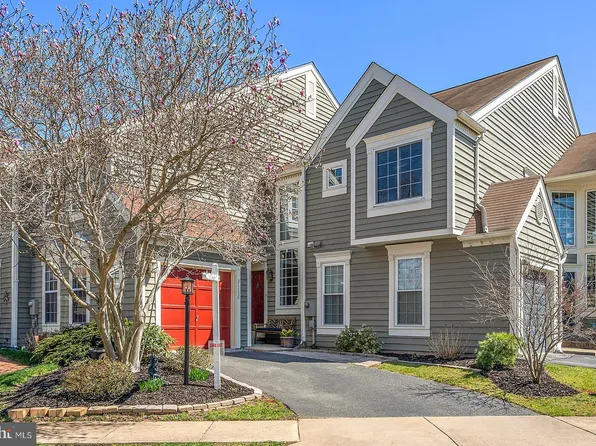 21170 Wildflower Sq, Ashburn, VA 20147