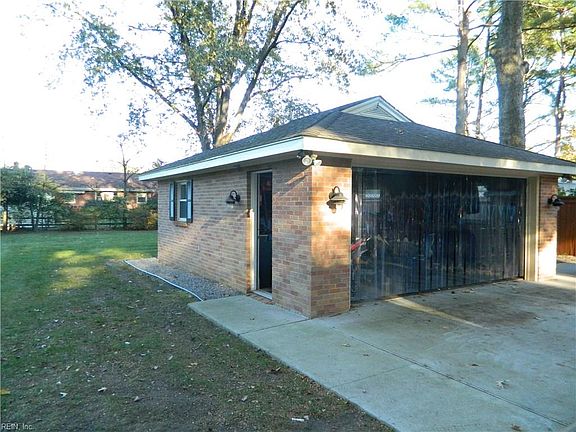 4th image of 1456 Shamrock Ave
