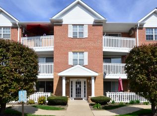 6551 W School St #306B, Chicago, IL