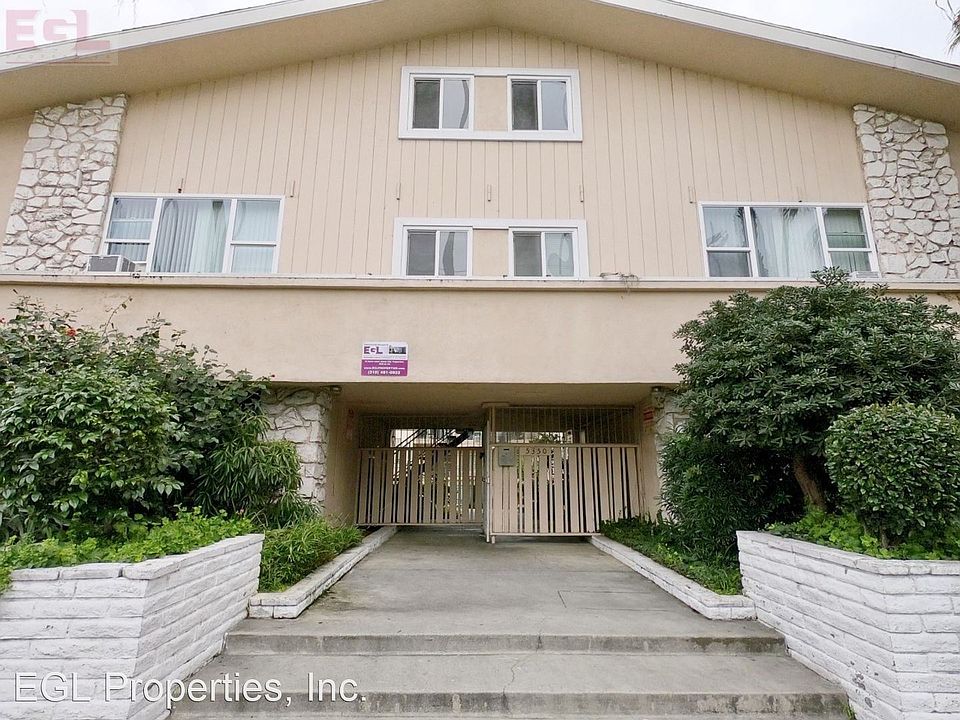 2nd image of 5350 Russell Ave #4